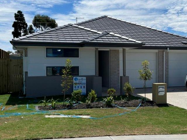 Duplex for rent in Woodlinks Village, Greater Brisbane