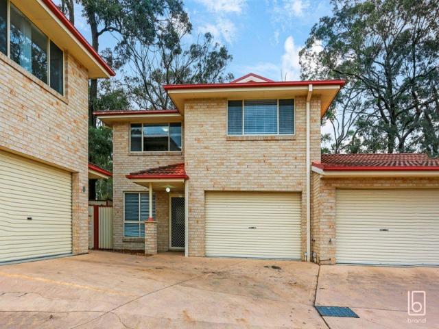 House for sale in Lake Haven, New South Wales