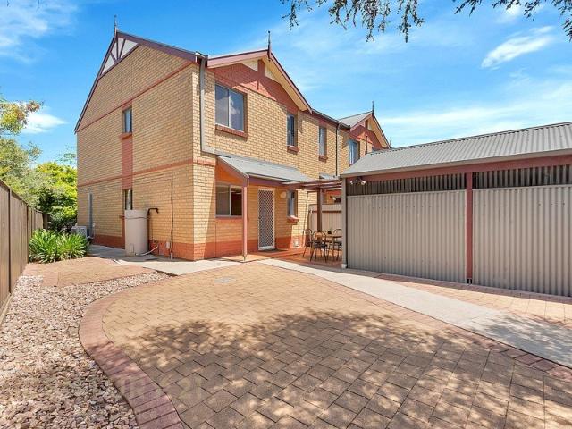 Townhouse for rent in Horseshoe Creek, South Australia