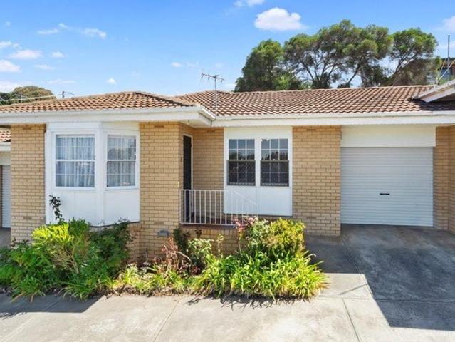 Apartment for rent in Victor Harbor, City of Victor Harbor