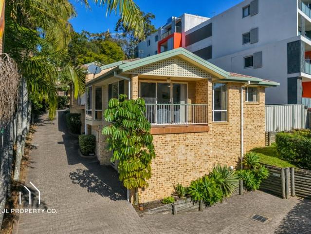 Townhouse for sale in Gosford, New South Wales
