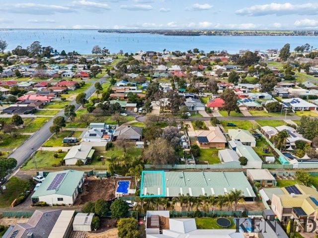 Flat for sale in Mulwala, New South Wales