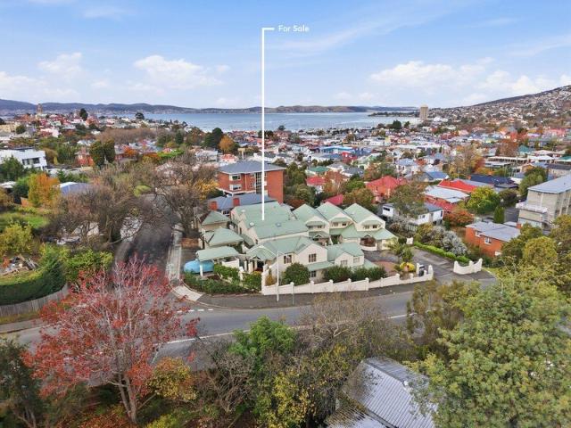 Townhouse for sale in Hobart, Tasmania