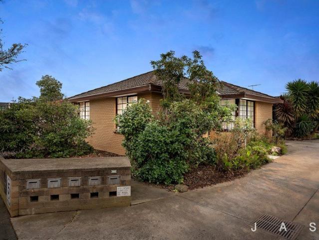 Villa for sale in Camerons Creek, Victoria