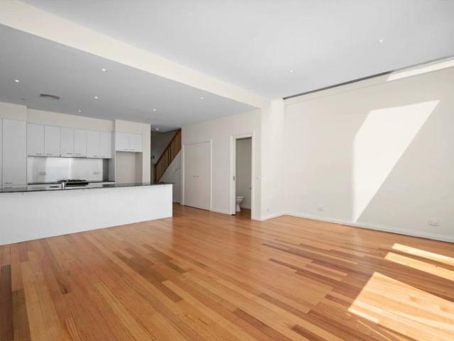 Townhouse for rent in Camerons Creek, Victoria