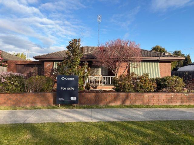 House for sale in Bairnsdale, Victoria