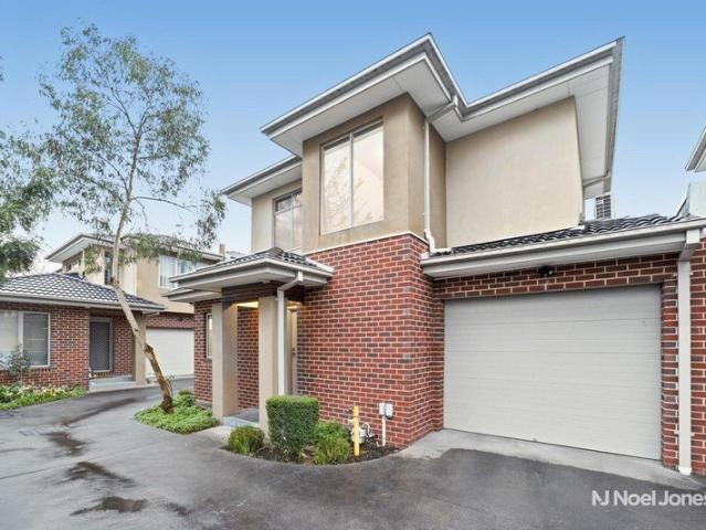 Townhouse for rent in Camerons Creek, Victoria