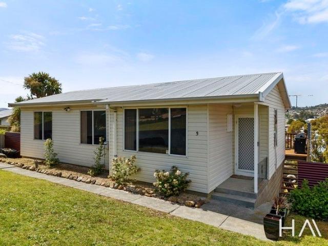 House for sale in Glenorchy