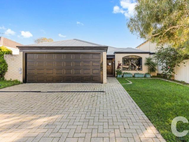 House for sale in Calista, Western Australia