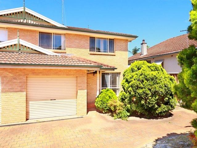 Duplex for rent in Sydney, New South Wales