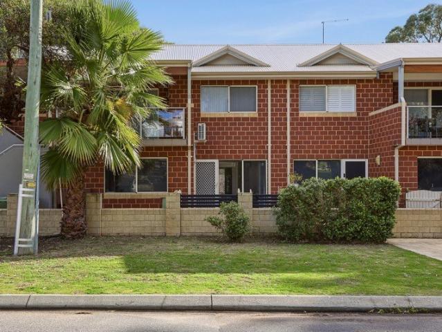 Apartment for sale in Parklands, Western Australia