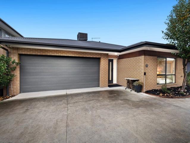Apartment for sale in Camerons Creek, Victoria