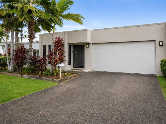 House for sale in Smithfield, Queensland