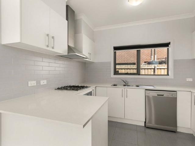 Townhouse for rent in Camerons Creek, Victoria