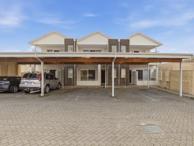 Apartment for rent in Parklands, Western Australia