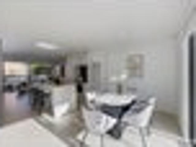 Townhouse for sale in Hillersden, Oroua County