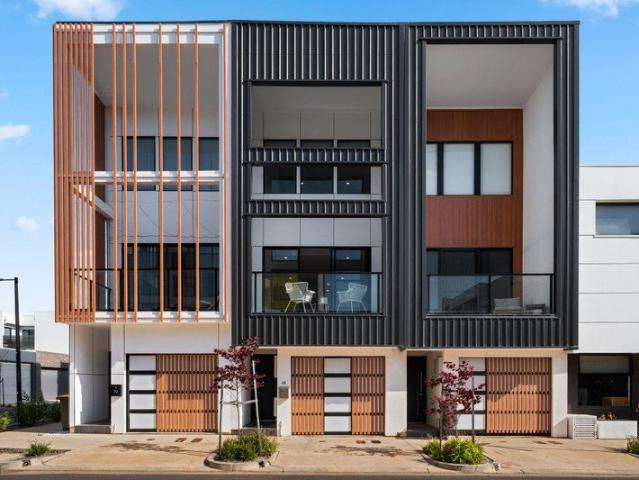 Townhouse for sale in Tonsley, Adelaide