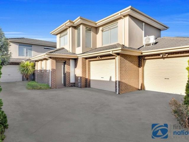 Townhouse for sale in Camerons Creek, Victoria