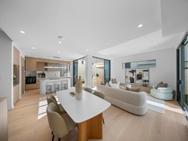 Townhouse for sale in Sutherland, New South Wales