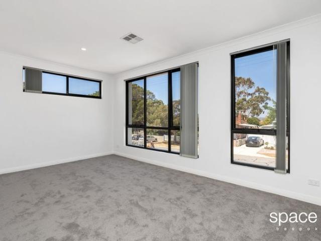 Townhouse for rent in Stirling, Western Australia