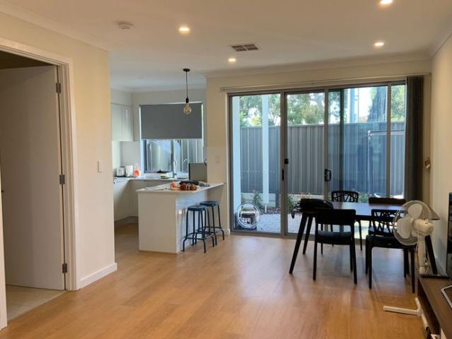 Townhouse for rent in Horseshoe Creek, South Australia