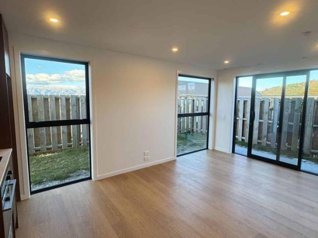 Apartment for rent in Otakou