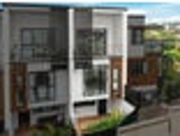 Townhouse for sale in Ōrākei