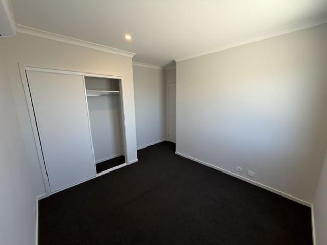 Townhouse for sale in Camerons Creek, Victoria