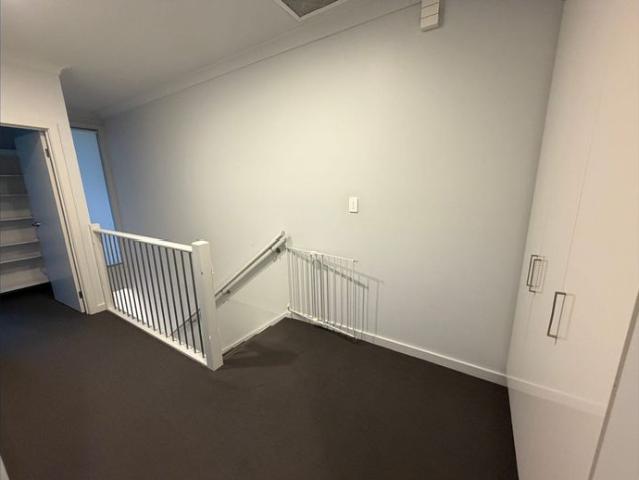 Townhouse for rent in Horseshoe Creek, South Australia