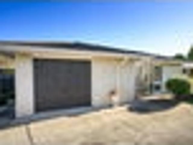 Townhouse for sale in Takaro, Manawatu-Whanganui