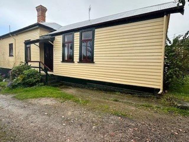Apartment for rent in Smithton, Circular Head