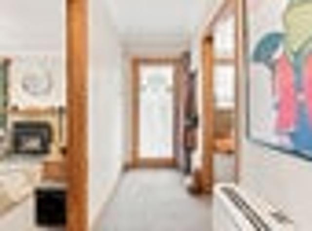 Townhouse for sale in Otakou