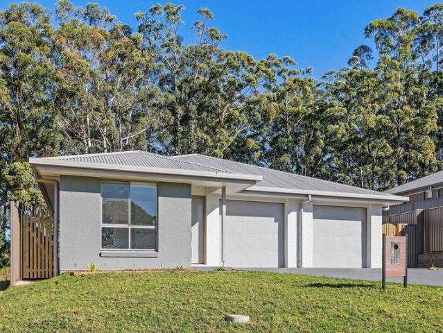 Duplex for rent in Port Macquarie, Port Macquarie-Hastings Council