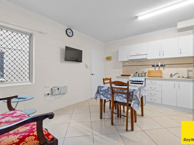 Apartment for sale in Bungalow, Queensland