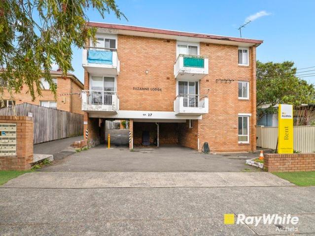 Granny Flat for rent in Sydney, New South Wales