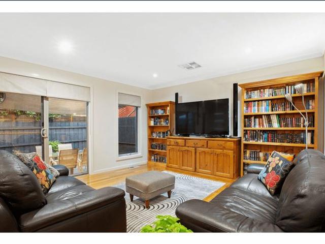 Townhouse for rent in Camerons Creek, Victoria