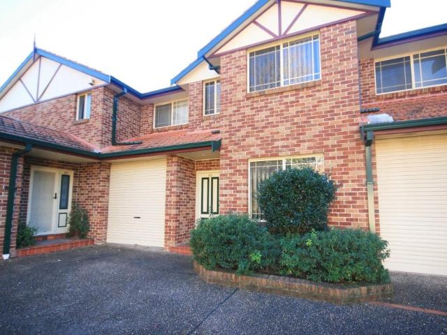 House for rent in Oatlands, Sydney