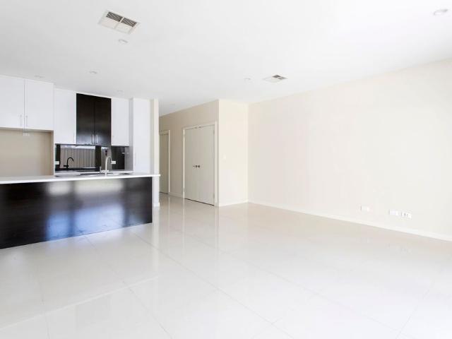 Townhouse for rent in Horseshoe Creek, South Australia