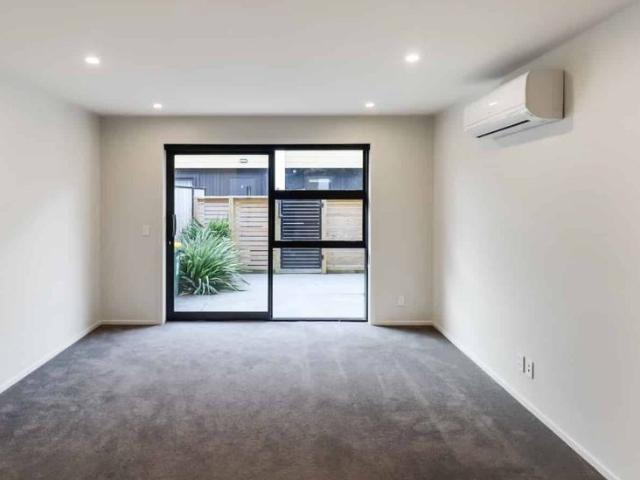 Townhouse for rent in Days Bay, Wellington