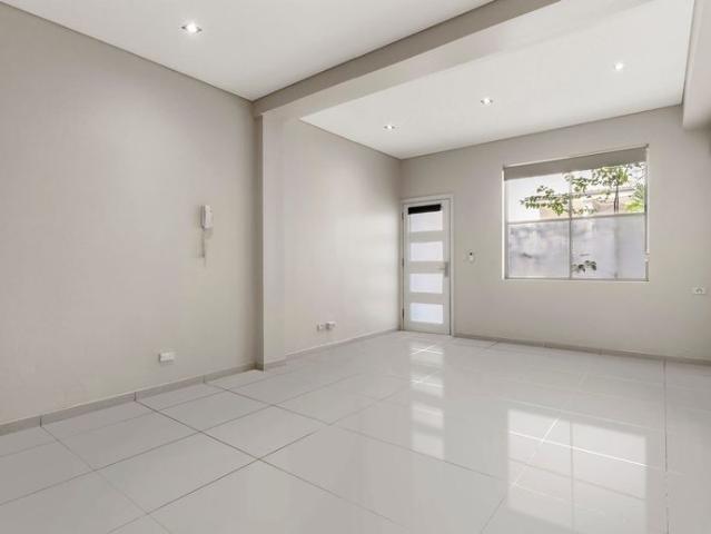 Townhouse for rent in Sutherland, New South Wales