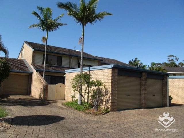 Townhouse for rent in Fernbrook, Queensland