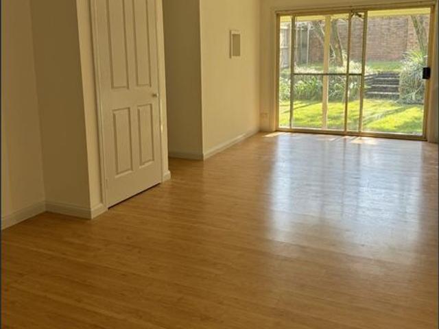 Townhouse for rent in Sydney, New South Wales