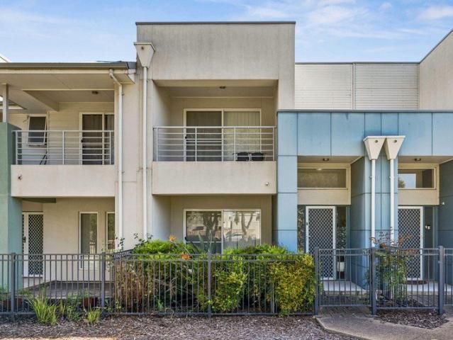 Townhouse for sale in Munno Para, Adelaide