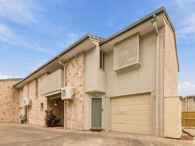 Townhouse for sale in Kippa-Ring, Greater Brisbane