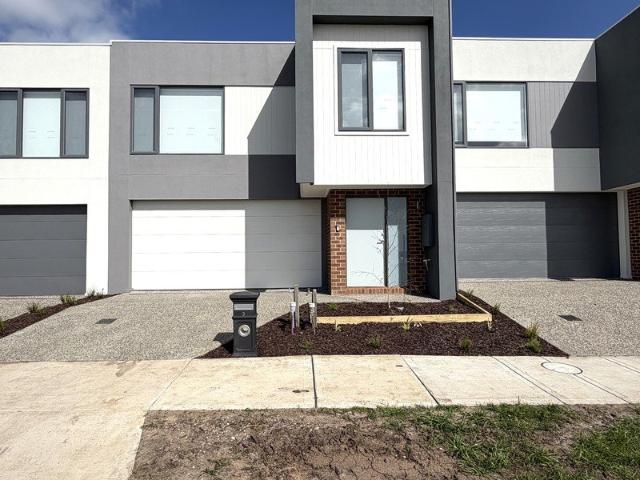 Townhouse for rent in Camerons Creek, Victoria