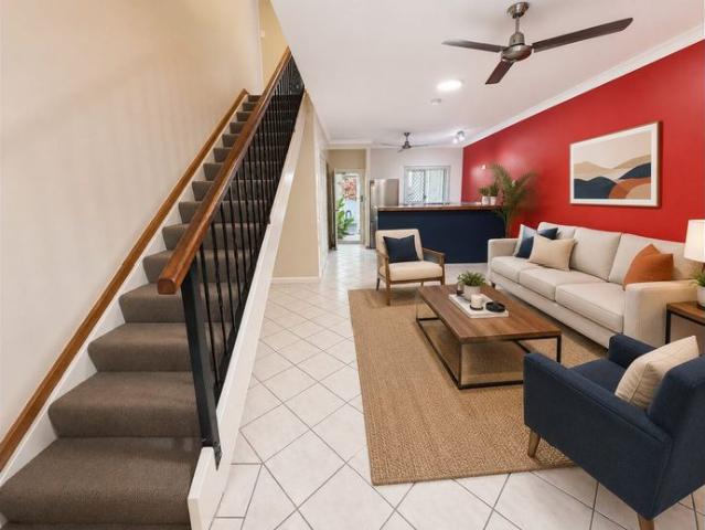 Townhouse for rent in Palm Cove, Queensland