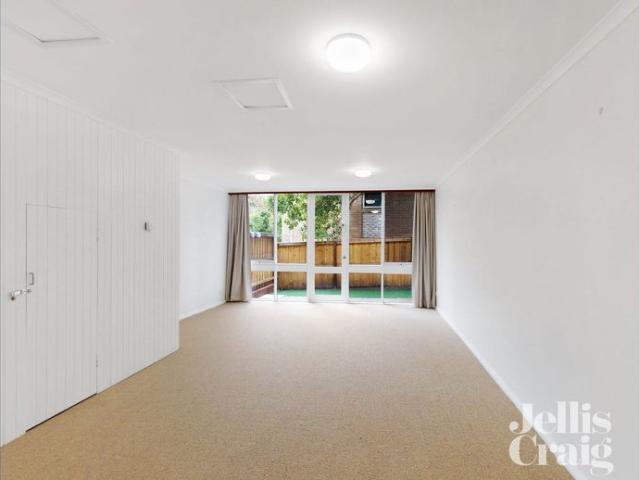 Townhouse for rent in Hawthorn East, Melbourne