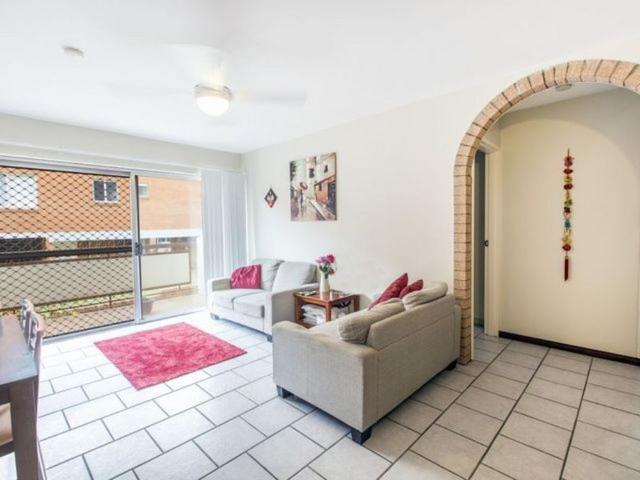 Apartment for rent in Toombul, Queensland