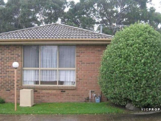 Apartment for rent in Hampton Park, Melbourne