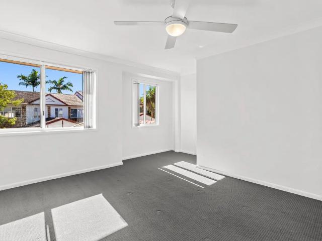 Townhouse for rent in Toombul, Queensland